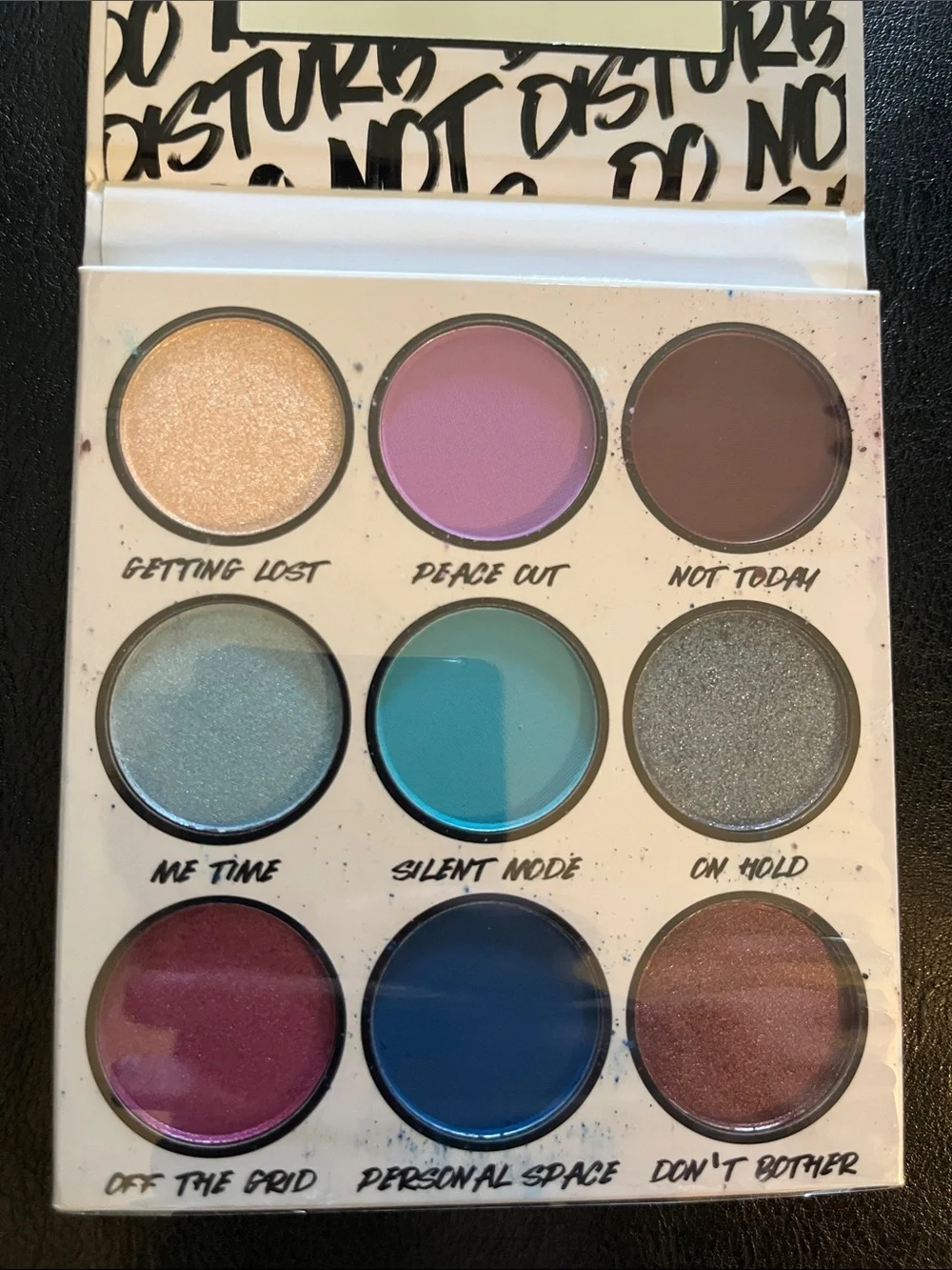 BH Cosmetics Do Not Disturb Eyeshadow Palette — White & Black